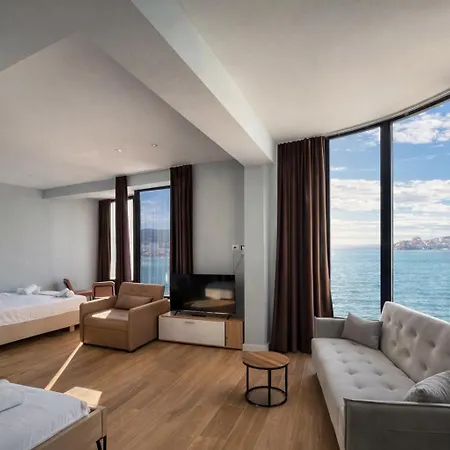 Hotel Tramonto Saranda